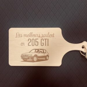 Planche à découper personnalisé – Peugeot 205 GTI